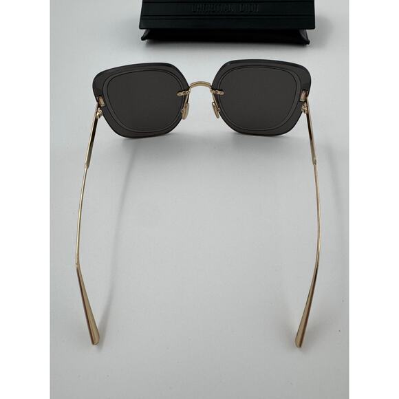 Christian Dior Oversized Square Sunglasses with Gold Metal Temples Model OR-0220 - Picture 4 of 4